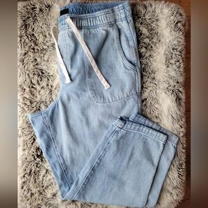 Sz L Gap Easy Jeans Cropped